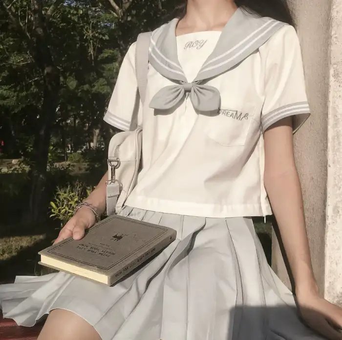 以你的名字呼唤我